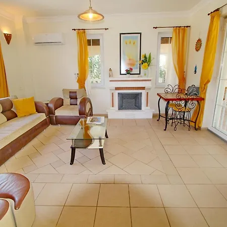 Villa Uemit Villa