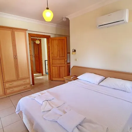 Uemit Villa *
